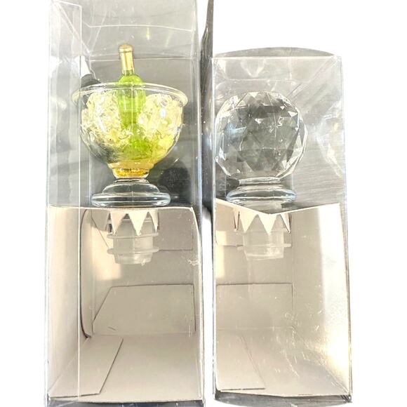 Acrylic Prodyne Gem Bottle Stoppers Ice Bucket & Faceted Prism-Set of 2 - Picture 8 of 10